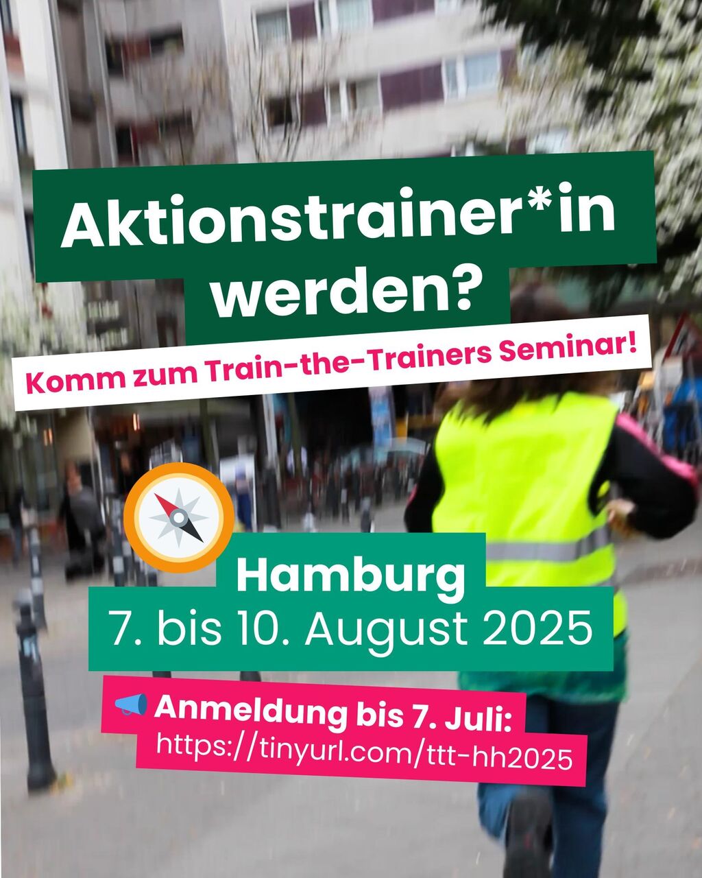 Vor dem Hintergrund einer laufenden Person in Warnweste stehen die Veranstaltungsinfos zum Train-the-Trainers-Seminar in Hamburg.