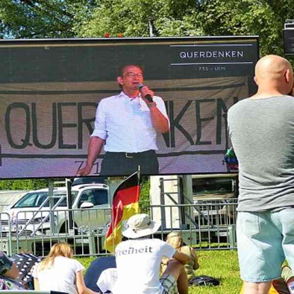 Kundgebung am 4. Juli 2020 in Ulm, Foto: Bodo Schiffmann